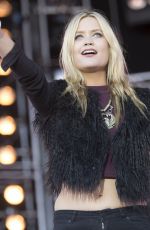 LAURA WHITMORE at MTV Crashes Plymouth at Plymouth Hoe
