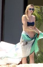 MARIA SHARAPOVA in Bikini on Vacation in Cabo San Lucas