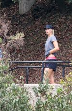 MARIA SHARAPOVA Working Out in California