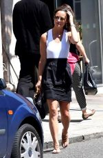 PIPPA MIDDLETON Out and About in Chelsea in London