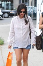 RACHEL BILSON Shopping at Eggy Children