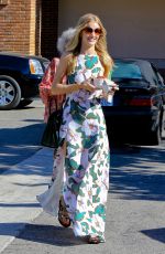 ROSIE HUNTINGTON-WHITELEZ Out and About in Malibu