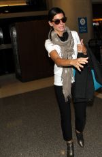 SANDRA BULLOCK Arrives ar LAX Airport in Los Angeles
