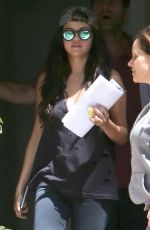 SELENA GOMEZ Leaves Ger Acting Coach in Los Angeles
