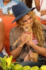SHAKIRA at Univision’s Despierta america in Miami