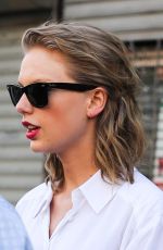 TAYLOR SWIFT Leaves a Gym in Los Angeles 3006