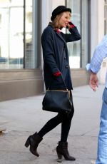 TAYLOR SWIFT Leaves Her Apartment in Tribeca 2605