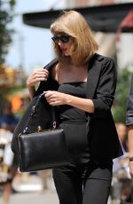 TAYLOR SWIFT Out in New York