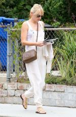 ANNA FARIS at Cheebo in Hollywood