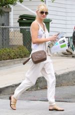 ANNA FARIS at Cheebo in Hollywood