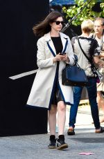 ANNE HATHAWAY on The Intern Set in New York