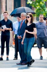 ANNE HATHAWAY on The Intern Set in New York