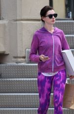 ANNE HATHAWAY Out and About in New York 0108