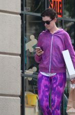 ANNE HATHAWAY Out and About in New York 0108