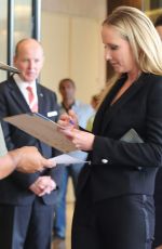 ANNE HECHE Signs aAutographs at the Beverly Hilton Hotel