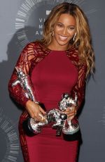 BEYONCE at 2014 MTV Video Music Awards