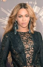 BEYONCE at 2014 MTV Video Music Awards