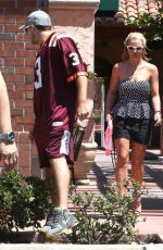 BRITNEY SPEARS Out for Lunch in Sherman Oaks