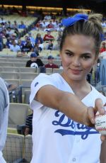 CHRISSY TEIGEN Throwis First Pitch at a Dodgers Game