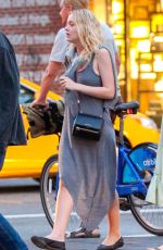 DAKOTA FANNING Out and About in New York 1808