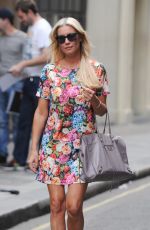 DENISE VAN OUTEN Keaves MagicFM Studios in London