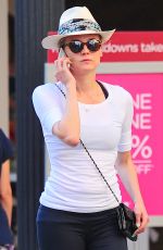 DIANE KRUGER Out and About in New York 1808