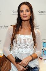 GABRIELLE ANWAR at HBO Luxury Lounge