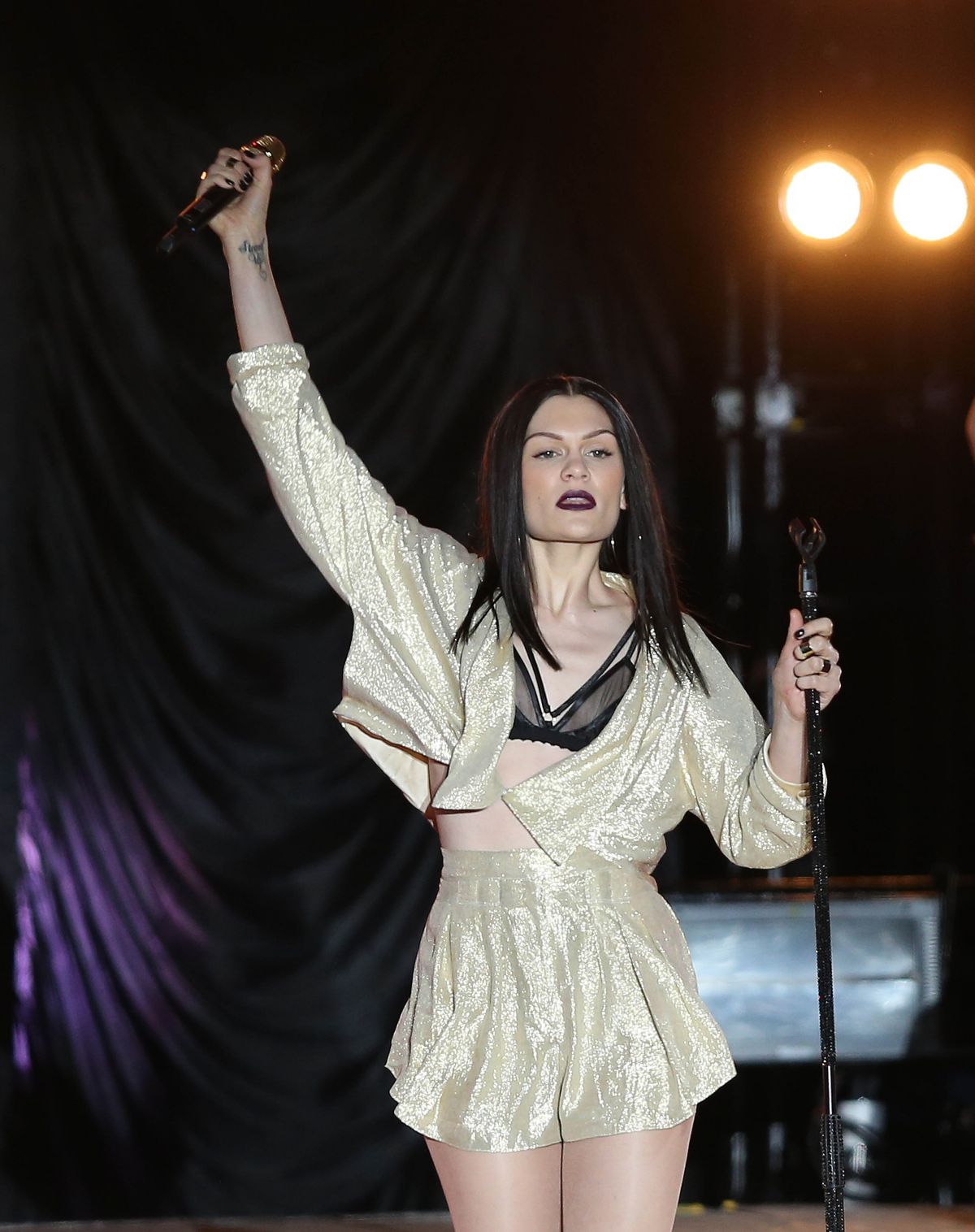 JESSIE J Performs at a Concert in London HawtCelebs