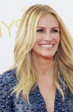 jJULIA ROBERTS at 2014 Emmy Awards