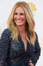 jJULIA ROBERTS at 2014 Emmy Awards