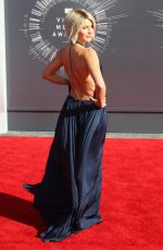 JULIANNE HOUGH at 2014 MTV Video Music Awards