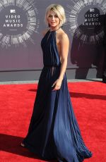 JULIANNE HOUGH at 2014 MTV Video Music Awards
