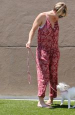 KALEY CUOCO Leaves a Vet in Los Angeles