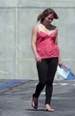 KATHERINE MCPHEE on the Set of Scorpion