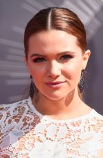 KATIE STEVENS at 2014 MTV Video Music Awards