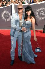 KATY PERRY at 2014 MTV Video Music Awards