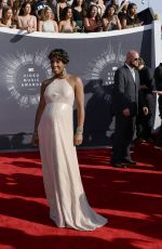 KELLY ROWLAND at 2014 MTV Video Music Awards