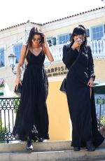 KENDALL and KYLIE JENNER Arrives at Sugarfish Sushi in Calabasas