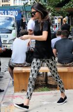 KENDALL JENNER and HAILEY BALDWIN Leaves Smile Cafe in New York