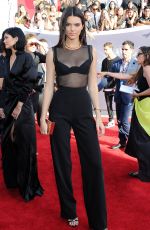 KENDALL JENNER at 2014 MTV Video Music Awards