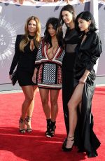 KENDALL JENNER at 2014 MTV Video Music Awards