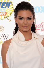 KENDALL JENNER at Teen Choice Awards 2014 in Los Angeles