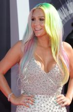 KESHA at 2014 MTV Video Music Awards