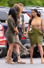 KIM KARDASHIAN at Duck Walk Vineyards in Watermill