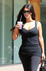 KIM KARDASHIAN in Tights Heading to a Gym in Calabasas