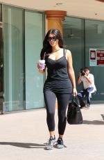 KIM KARDASHIAN in Tights Heading to a Gym in Calabasas