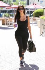 KIM KARDASHIAN in Tights Heading to a Gym in Calabasas