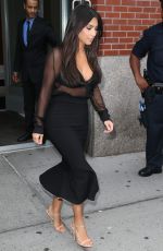 KIM KARDASHIAN Out and About in New York