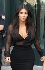 KIM KARDASHIAN Out and About in New York