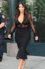KIM KARDASHIAN Out and About in New York